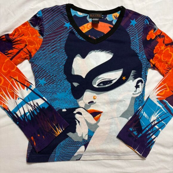 Hayes graphic long sleeve top with a bold graphic print - Picture 6 of 6